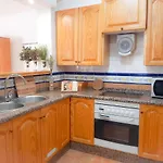 Coast apartment,5 people,wifi,150 metres sea